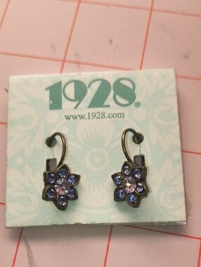 1928 Two-Tone Purple and Blue Floral Drop Earrings